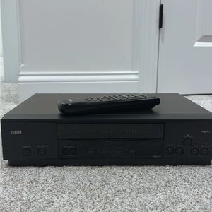 Vintage and Rare RCA VHS Player (WORKS!!) Remote and RCA Cable Included